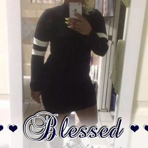 Meet your Posher, Latisha